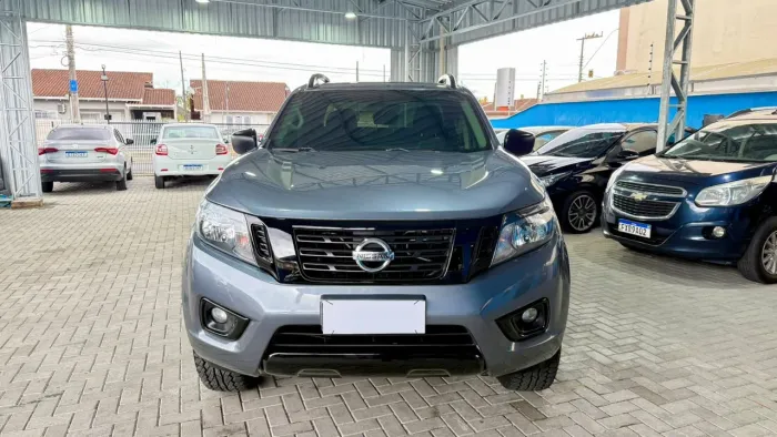 Nissan Frontier Attac.cd 4X4 2.3 Bi-TB Die. AUT 2021