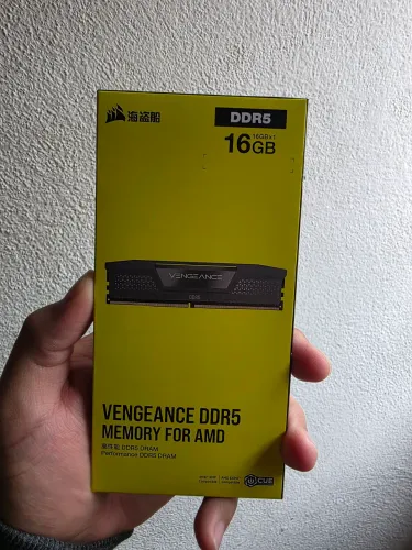 MEMORIA RAM 16GB DDR5 5200Mhz CORSAIR VENGEANCE