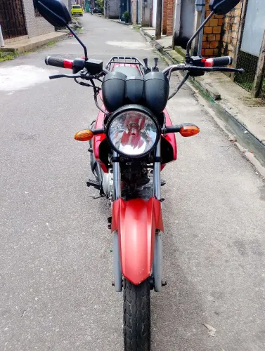 Yamaha Factor Cilindrada, 125i Ed - 2010 - original de fábrica