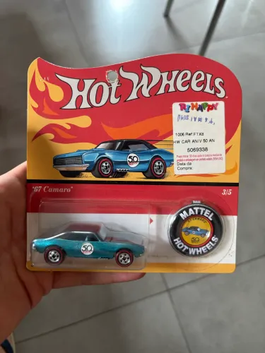 Miniatura Hotwheels ?67 Camaro 50 anos Hotwheels 