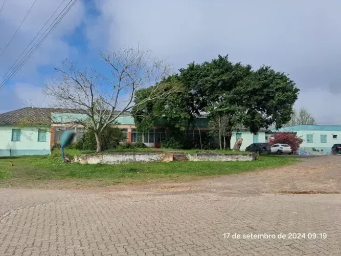 Prédio comercial no Centro de Cerro Branco/RS