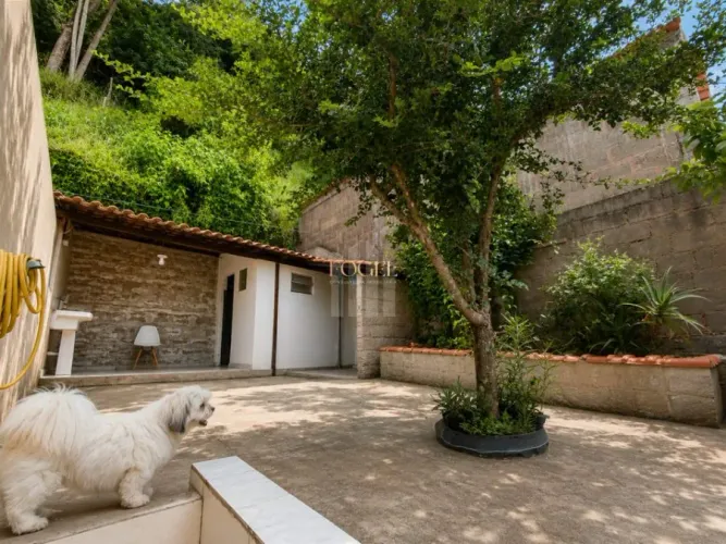 Nova Era - Casa com Terraço Coberto, Quintal Amplo e Vaga