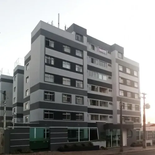 Ap. 3 quartos, 2 banheiros, 1 garagem no bairro Jardim Botanico
