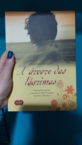 A Árvore das Lágrimas - Naseem Rakha