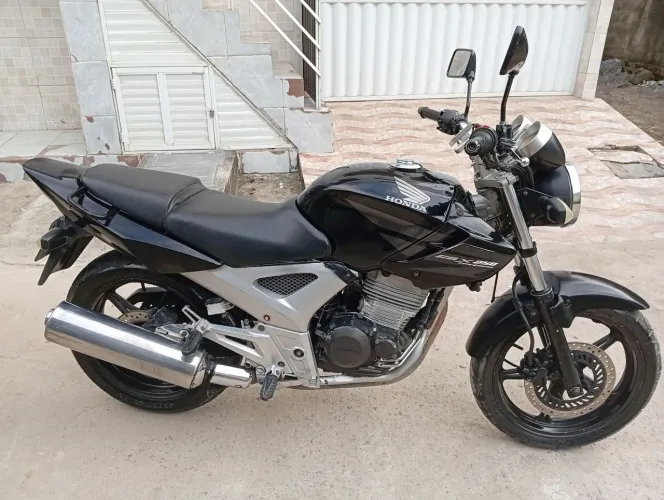 Eu vendo essa Twister 250 2008
