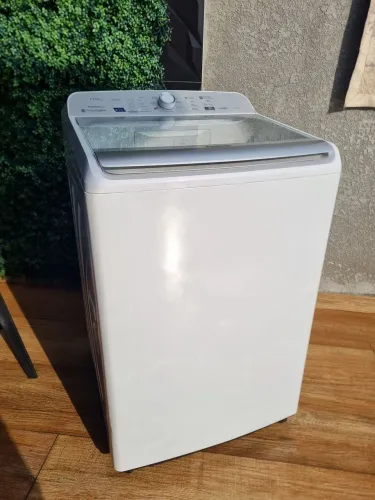 Máquina panasonic 17 kg semi nova impecável