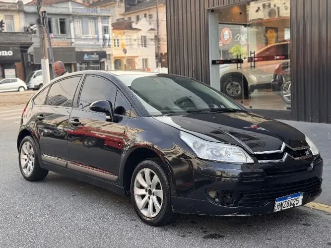 Citroen C4 GLX 2.0 Flex 16V 5P Aut. 2010