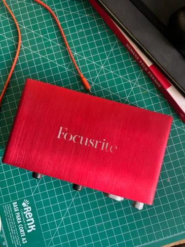 Focusrite Scarlett 2i2