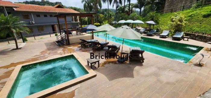 Hotel com 18 dormitórios à venda, 1200 m² por R$ 6.500.000,00 - Pavão (Canguera) - São Roq
