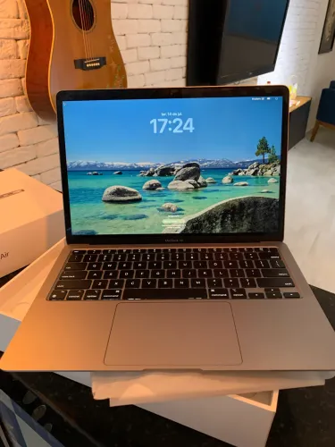 MacBook Air M1