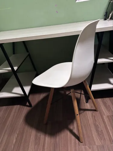 Mesa e cadeira modelo industrial tok stok
