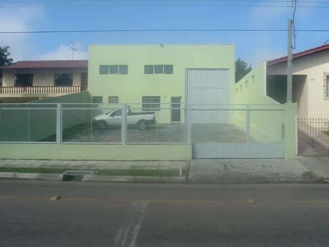 Alugo Barracão Alto boqueirão em curitiba