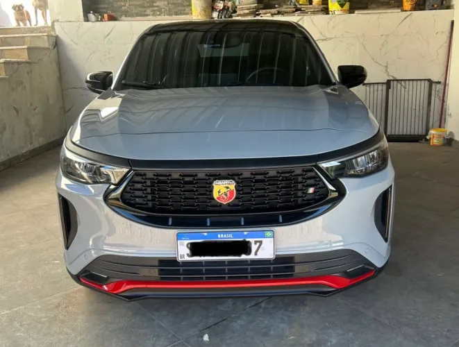 Fiat Fastback Abarth Turbo Flex 1.3 Aut. 2025