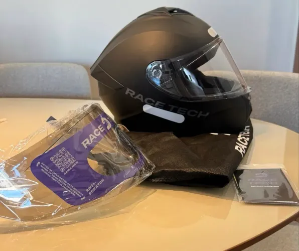 capacete race tech hit