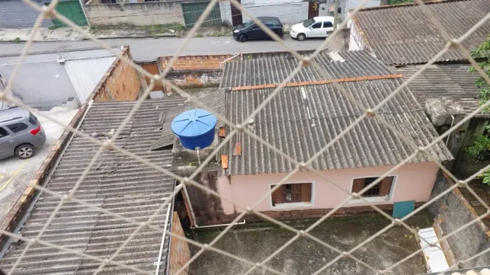 Terreno para Construção com Barracão - Aprox. 180m² - Céu Azul