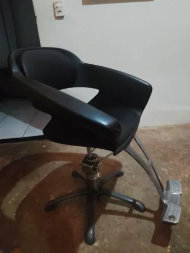 Vendo cadeira para salão 