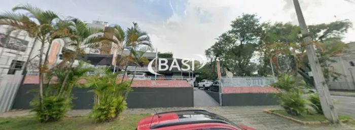 Terreno Comercial à Venda no Água Verde, Curitiba