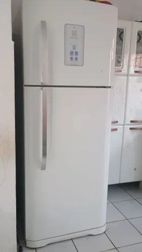 GELADEIRA ELECTROLUX 433 LITROS FROST FREE