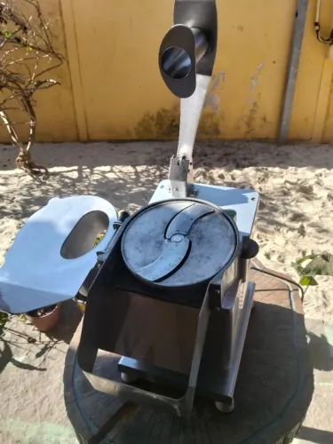 Multiprocessador Bermar Semi novo 7 discos bivolt