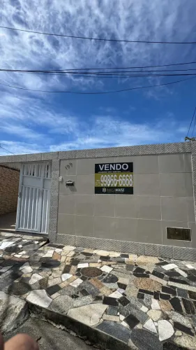 Casa a Venda no Aeroporto [10523]