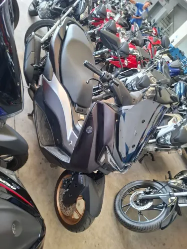 Yamaha Nmax 2025