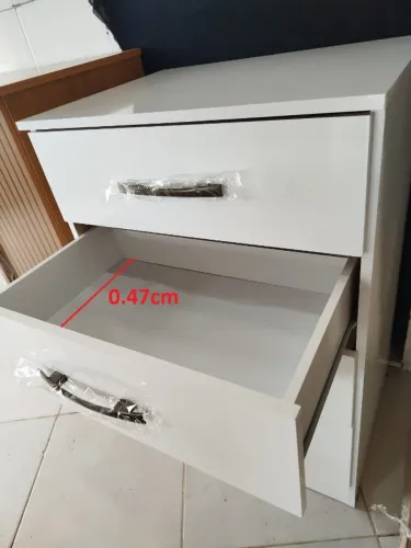 Cômoda branca
