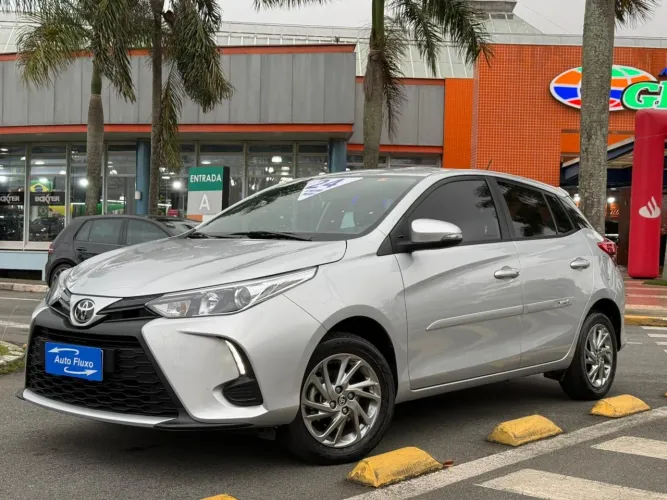 Toyota Yaris XS 1.5 Flex 16V 5P Aut. 2024