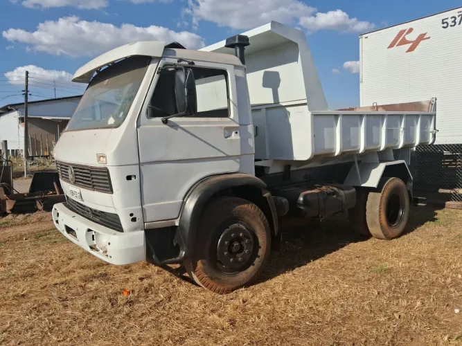 Volkswagen 11.130 - Caçamba - ano 1986