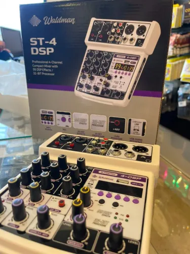 MESADE SOM WALDMAN 4 CANAIS INTERFACE DE AUDIO ST-4DSP
