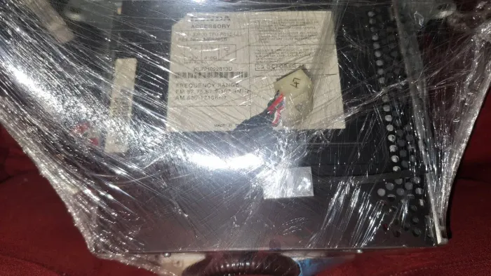 Vendo aparelho toca CD/Rádio original do Honda Fit EX/EXL anos 2009 / 2014.