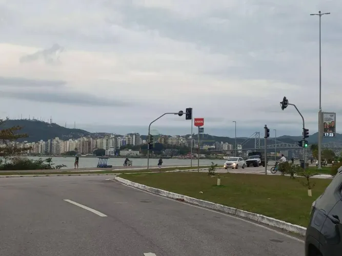 Locação | Loja Comercial de 160 m² - Estreito, em Florianópolis.