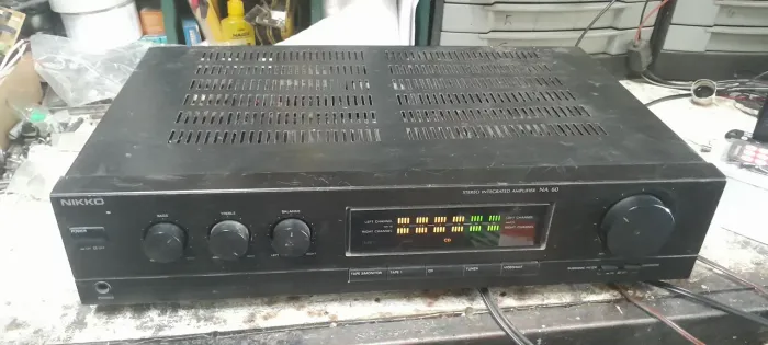 Amplificador nikko