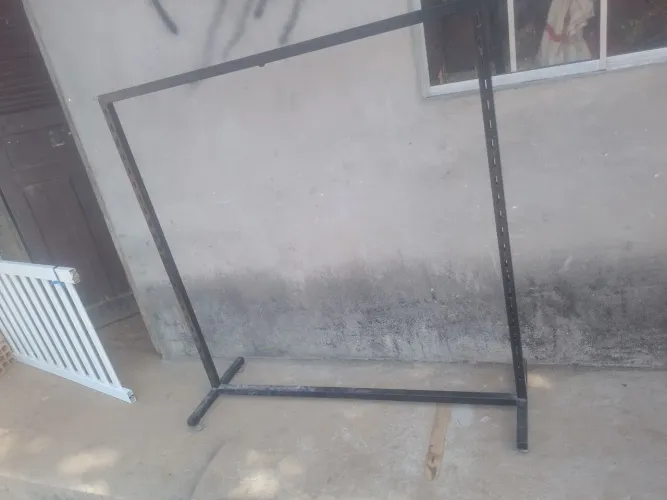 Placa para fazer seu anúncio de metalon 2 e 23 por 2 e 23 o valor 130 chamar no WhatsApp