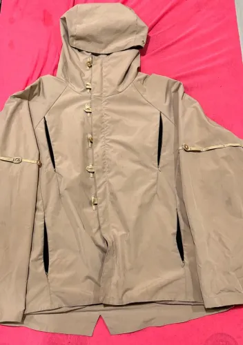Field raincoat jacket quadro creations