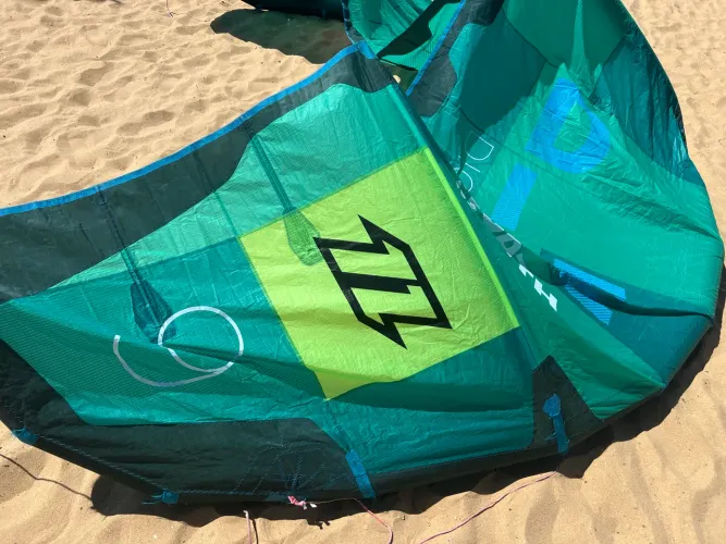 Kite north Dice 9 metros 2018 - sem reparos !