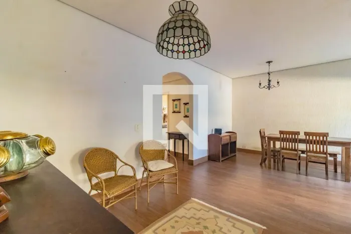 Casa à Venda - Vila Mascote, 2 Quartos, 305 m2