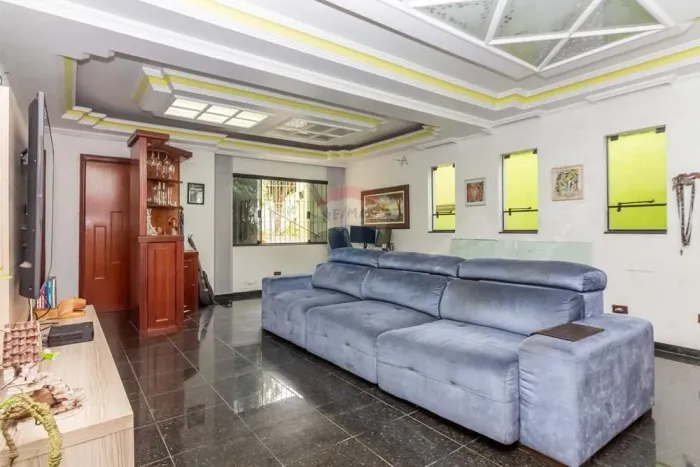 "Seu Novo Lar no Jardim Pinheiros: Conforto e Charme"