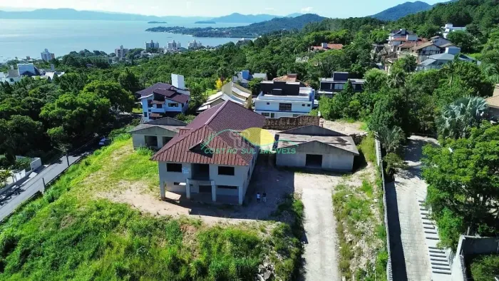 Mansão de Alto Padrão em Construção com Vista Panorâmica para a Baía Norte à venda, João P