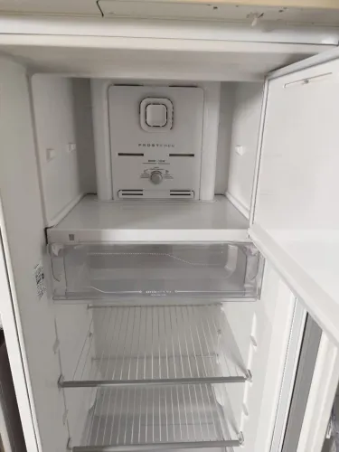 Geladeira frost free