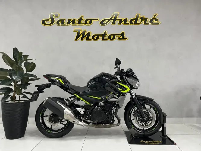 Kawasaki Z 400