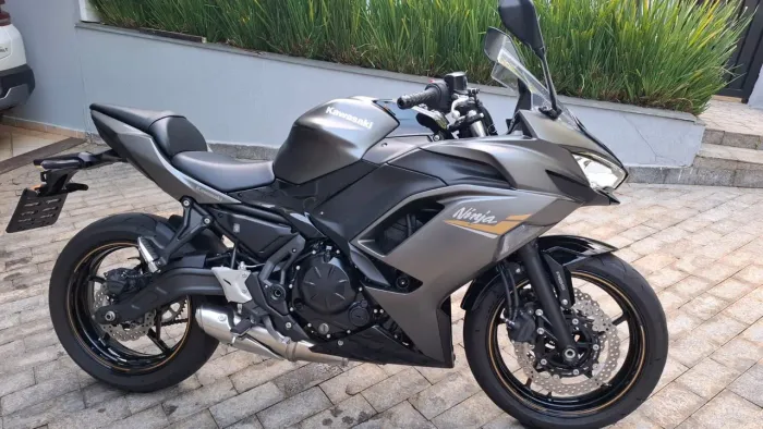 Kawasaki Ninja 650r