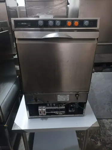 Maquina de lavar louça industrial Hobart ecomax 400