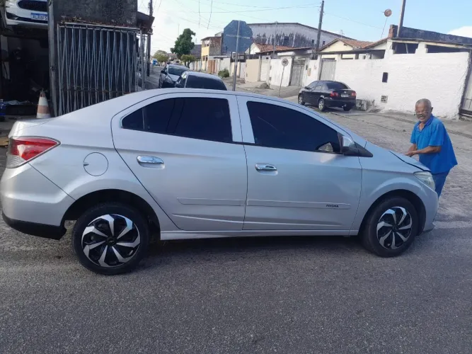 Chevrolet Prisma Sed. LT 1.0 8V Flexpower 4P 2015