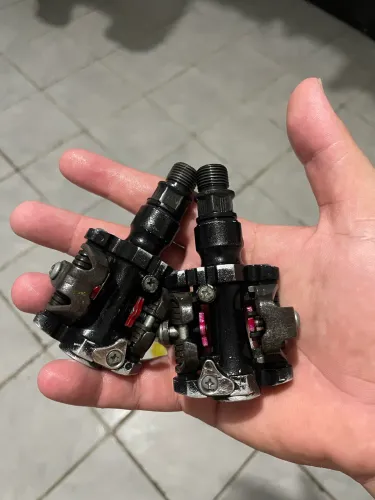 Pedal de clip em perfeito estado de uso mtb