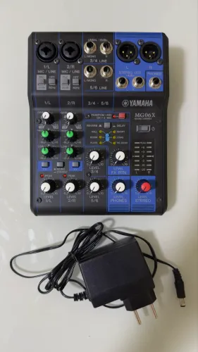 Mesa de som Yamaha MG06X