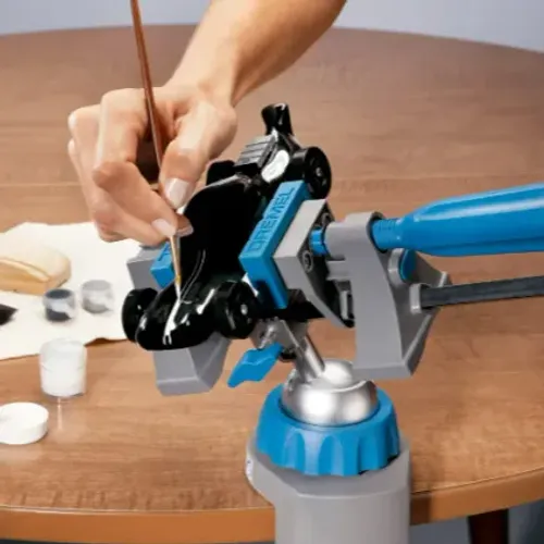 Morsa portátil Dremel 2500 é multidirecional 3 em 1.