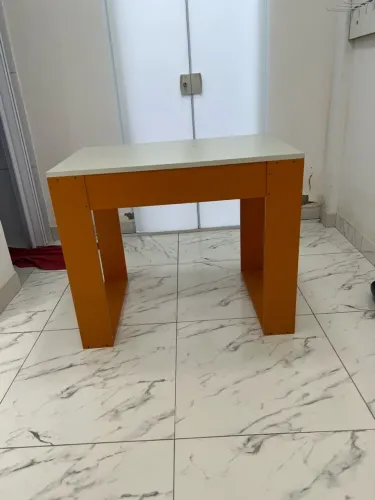 MESA DE ESCRITÓRIO