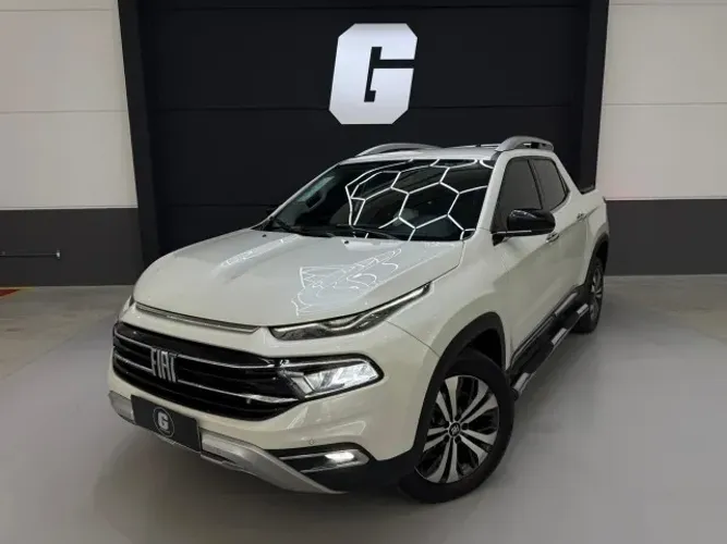 Fiat Toro Volcano 1.3 T270 4X2 Flex AUT 2023 - Apenas 18.000 KM