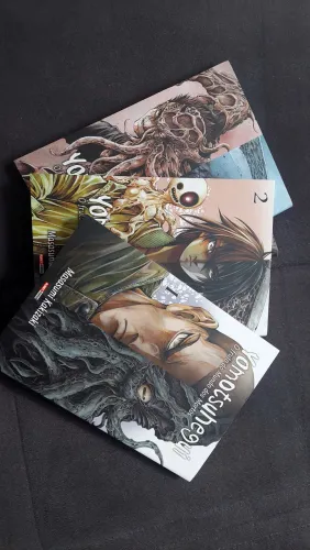 Coleção de mangás Yomotsuhegui