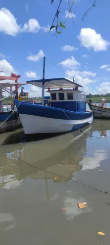 Barco de pesca 8 metros vem que tem